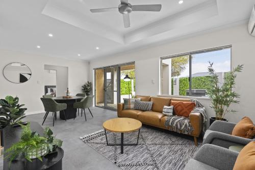 Luxury On Lewes 3br Free Wi Fi — Perth