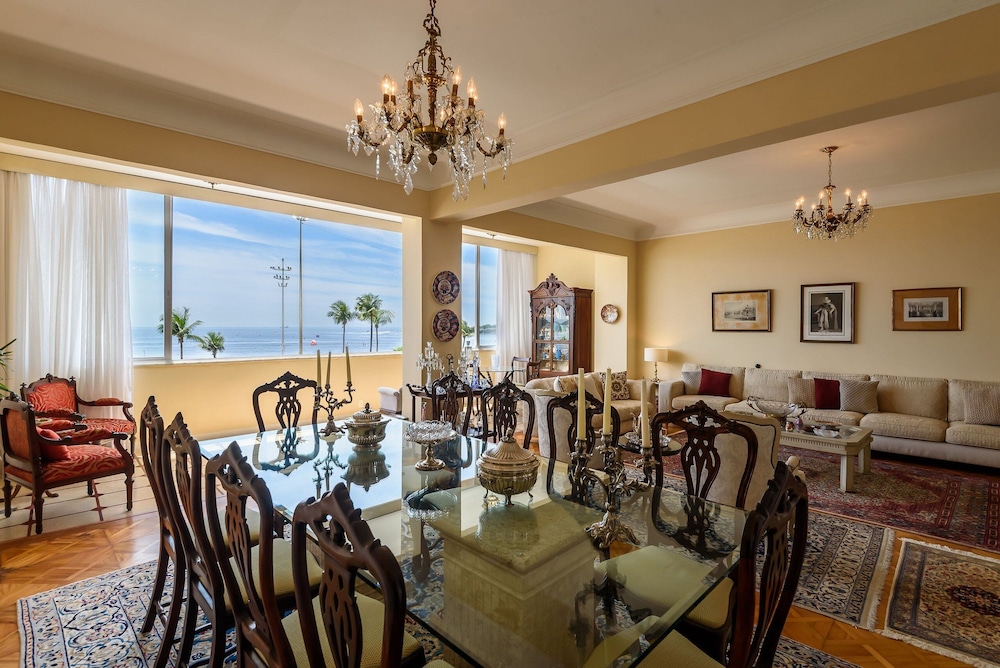 Clássico e Luxuoso 4Qtos à Beira Mar A 3484 301 — 4-Star Luxury Hotel in Rio De Janeiro, Brasil