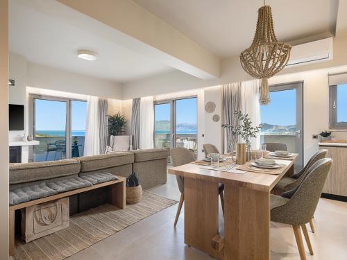 Emmanuel's Sea View Luxury Apartment — 4-Star Luxury Hotel in Kissamos, Greece