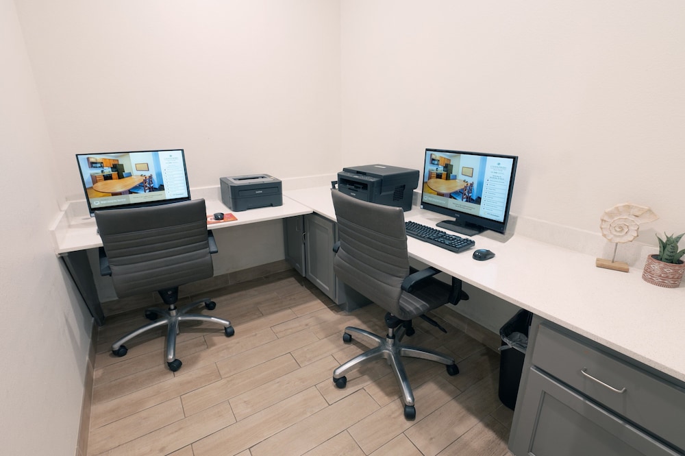 Candlewood Suites Merrillville - photo 19
