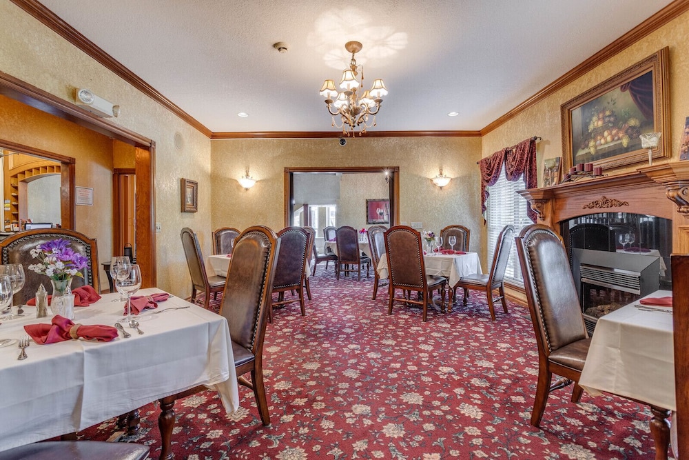 The Whispering Pines Inn Bed & Breakfast - photo 56