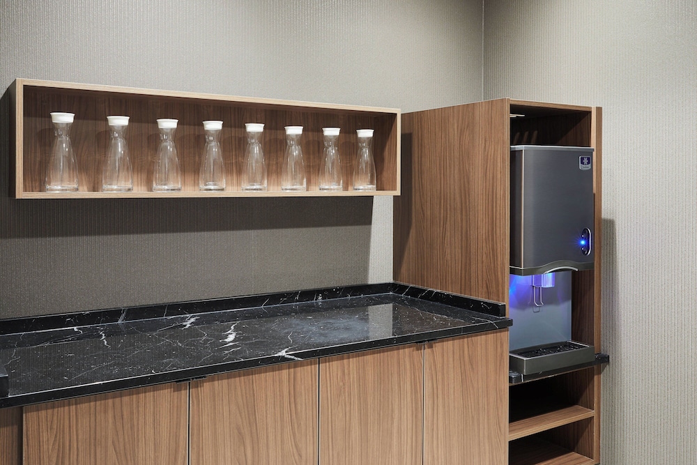 AC Hotel by Marriott Minneapolis West End - photo 47