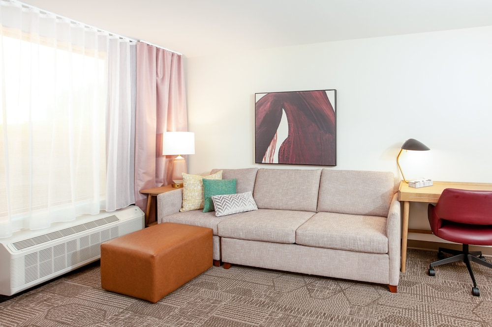 Staybridge Suites San Bernardino Loma Linda by IHG - photo 23