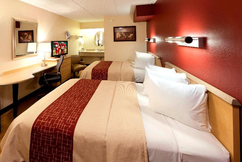 Red Roof Inn Parkersburg - photo 18