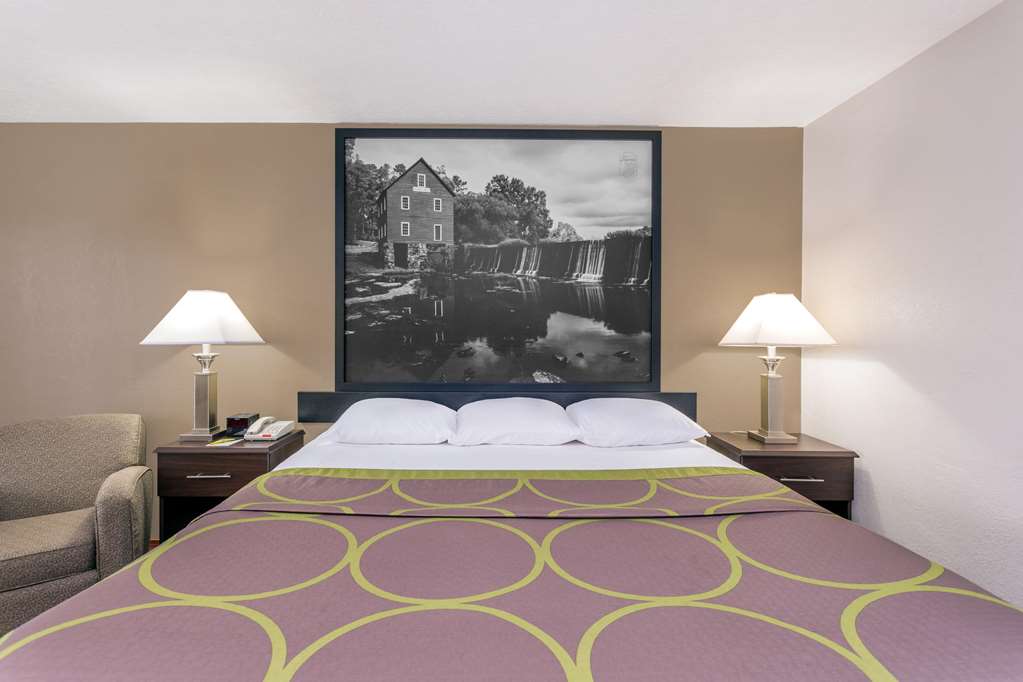 Super 8 by Wyndham Locust Grove - photo 13