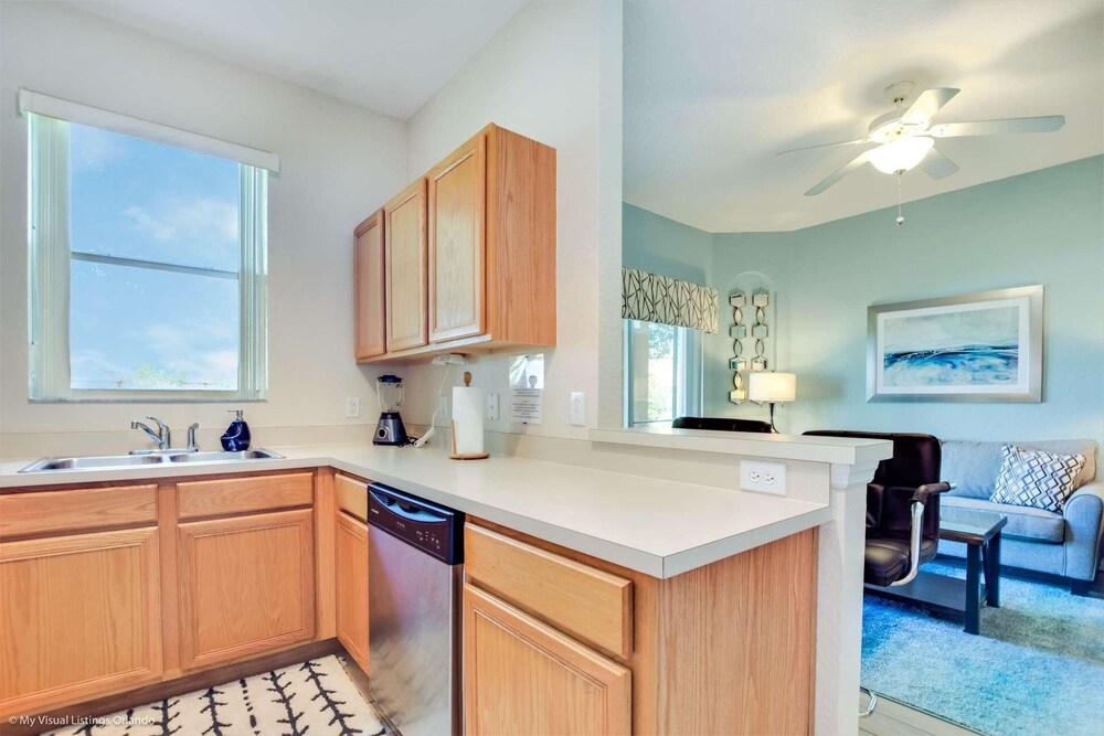 537 Regal Palms - photo 18
