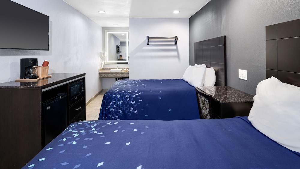 Scandia Motel - photo 11