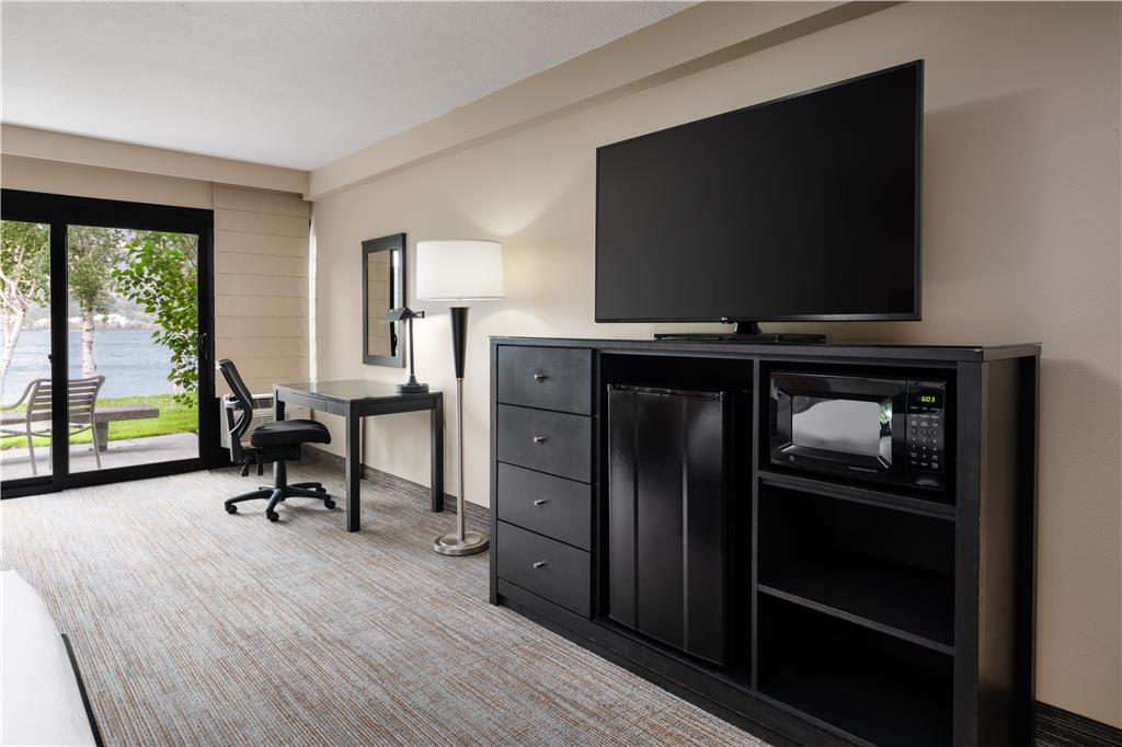 Best Western Plus Hood River Inn - photo 36