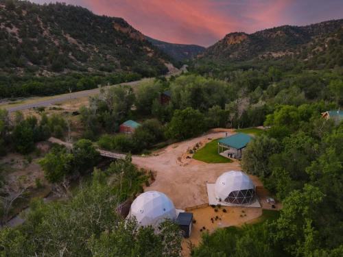 2 domes in Glendale Utah Fantastic Stargazing in Glendale, United States