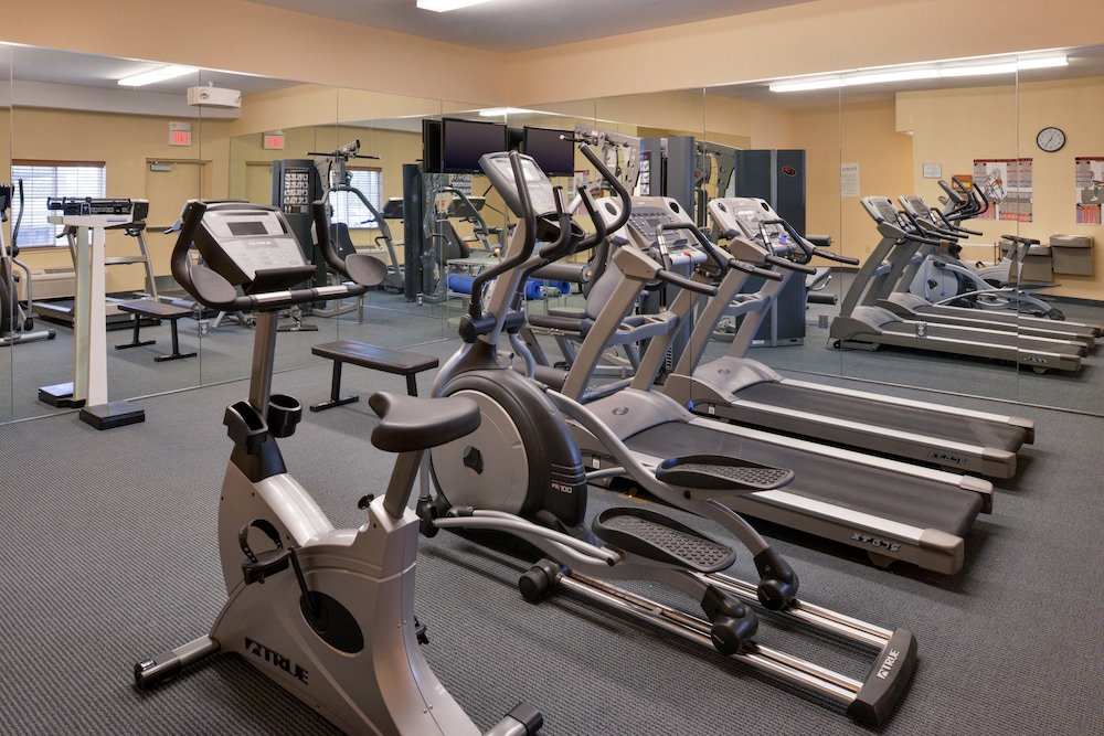 Candlewood Suites Northeast Kansas City by IHG - photo 40