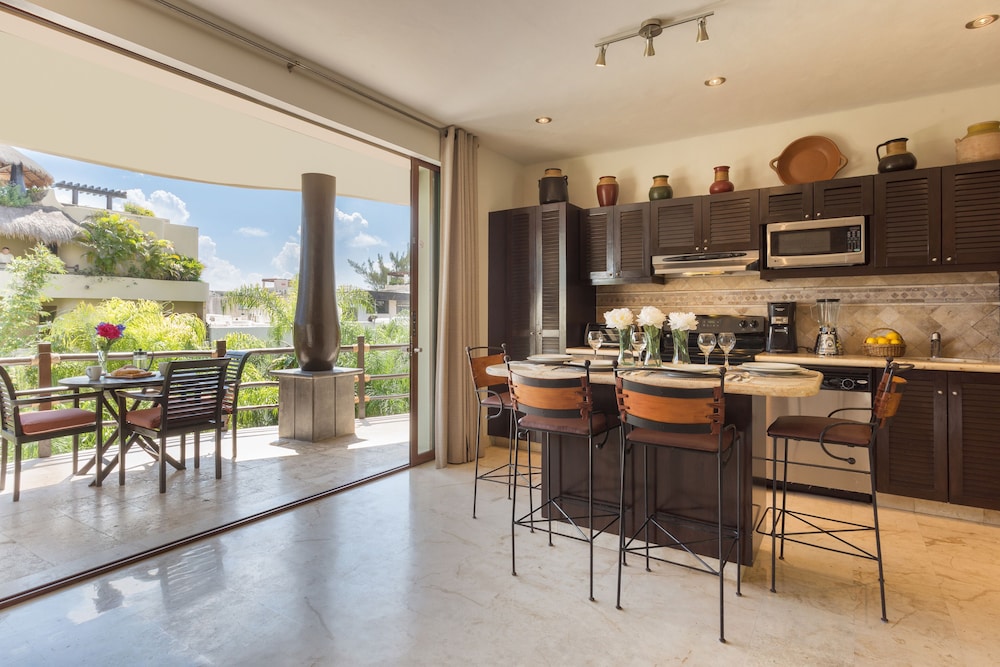 In-room dining
