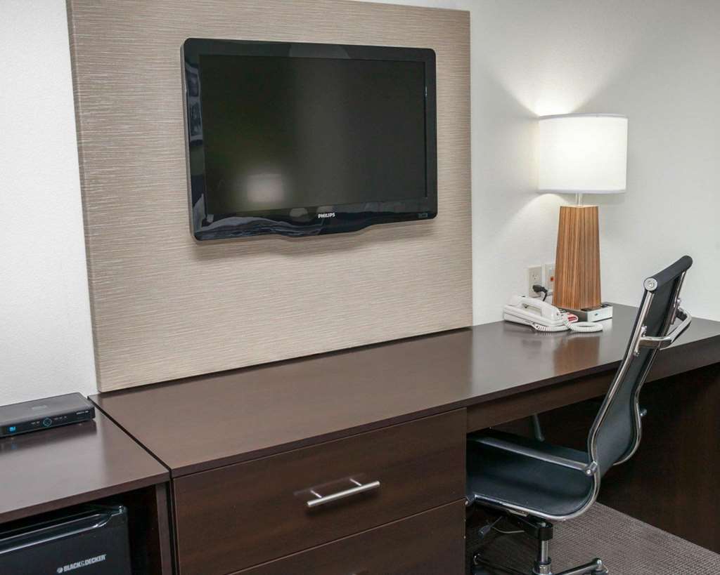 Sleep Inn & Suites Harrisburg Hershey North - photo 12