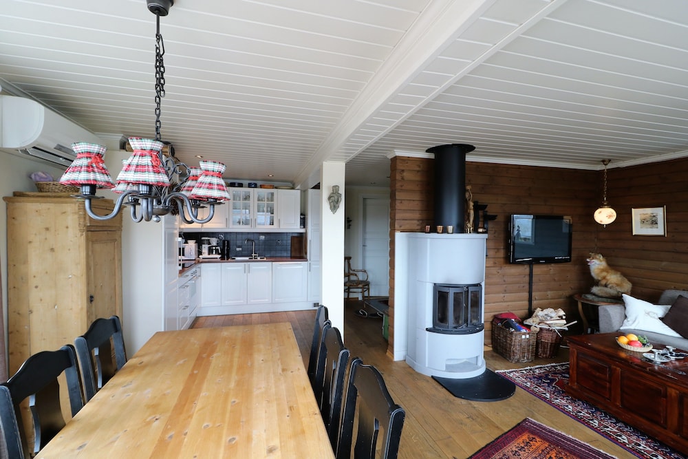 RIBO Apartment Katterjokk — 4-Star Luxury Hotel in Kiruna, Sweden