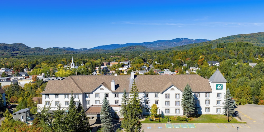 Ax Hotel in Mont-Tremblant, Canada