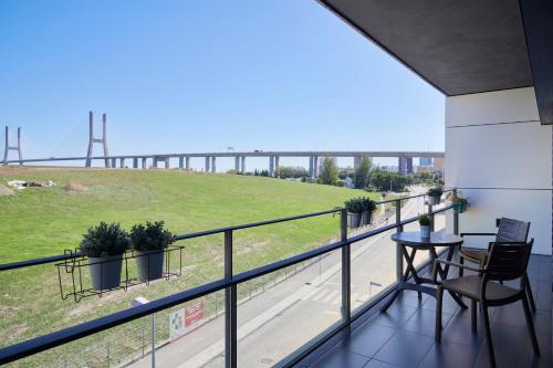 Bridge River Apartment @ Parque das Nações — 4-Star Luxury Hotel in Lisbon, Portugal