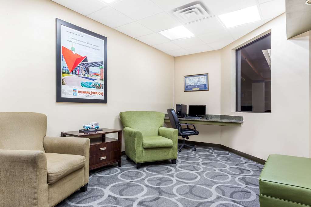 Howard Johnson by Wyndham Ocala FL I 75 - photo 3