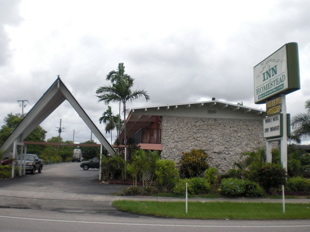 Peaks Hotel and Suites - photo 7