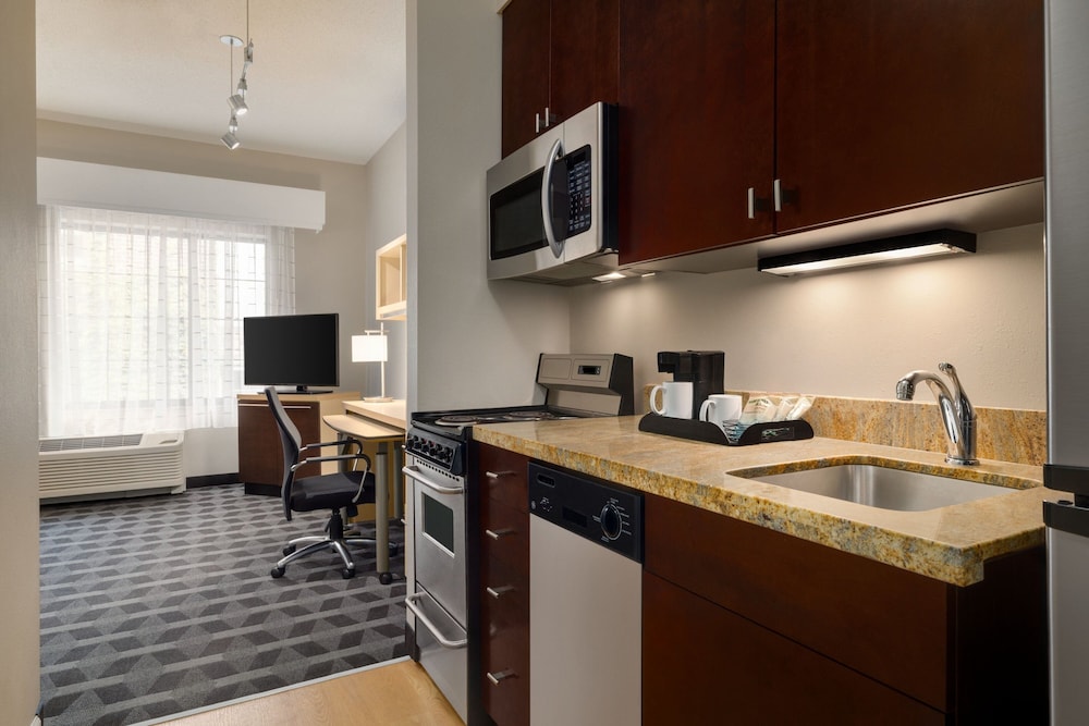 TownePlace Suites Williamsport - photo 16