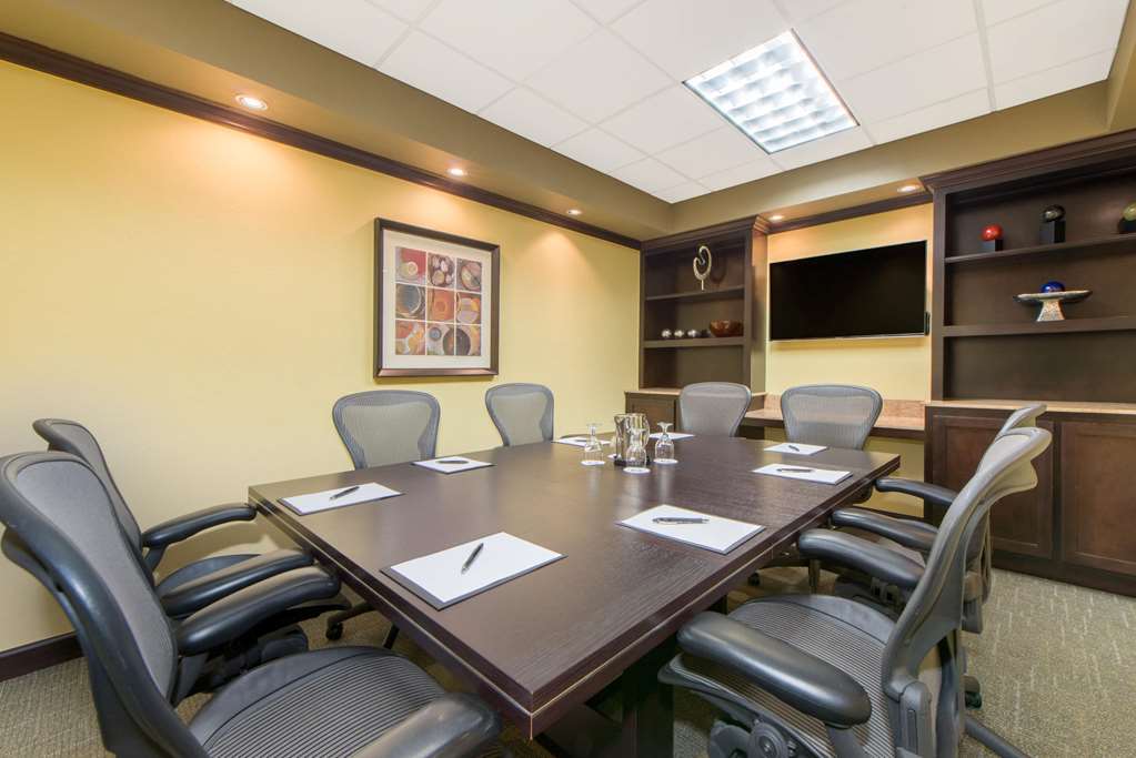 Wyndham Garden Oklahoma City Conference Ctr Airpt Bricktown - photo 17