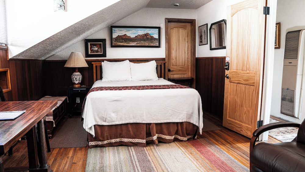 Red Horse Bed and Breakfast - photo 17