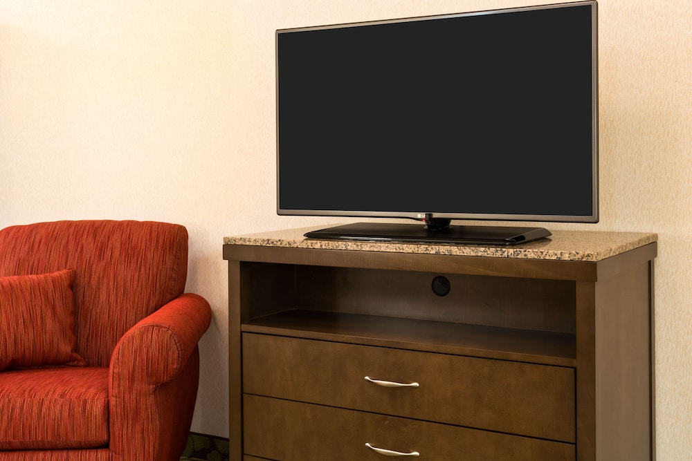 Hilton Garden Inn Wayne - photo 15