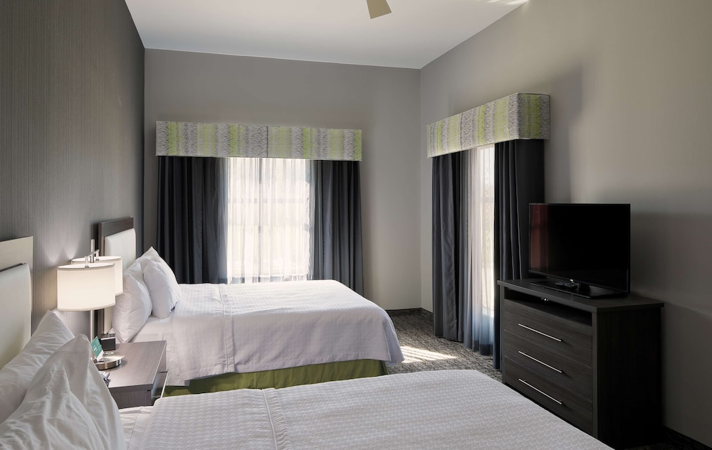 Homewood Suites by Hilton Topeka - photo 11