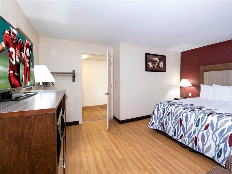 Red Roof Inn Neptune Jersey Shore - photo 5