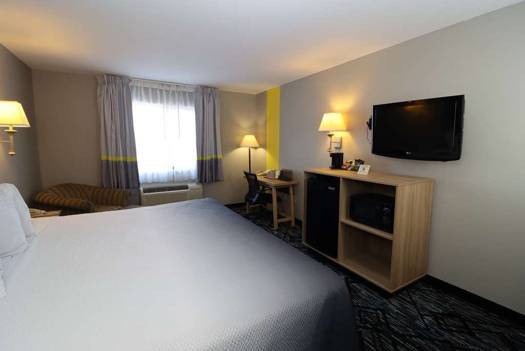 Super 8 by Wyndham Perryville - photo 12