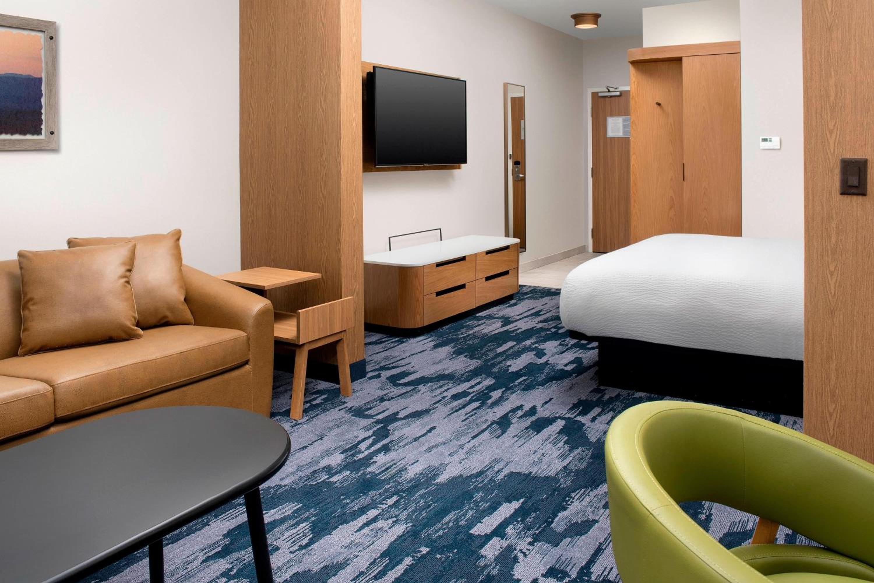 Fairfield Inn & Suites by Marriott New Orleans Metairie - photo 69
