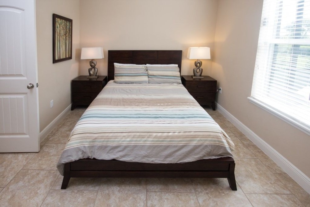Ip60500 Solterra Resort 6 Bed 4 Baths Villa - photo 7