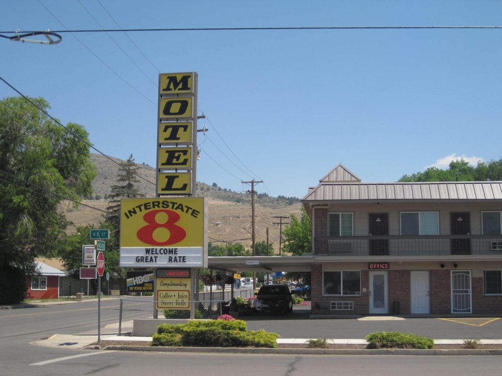 Interstate 8 Motel - photo 19