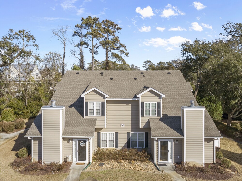 Fairway Oaks 7B by Seaside Vacations in North Myrtle Beach, United States