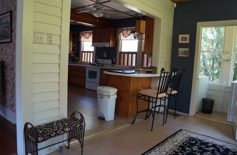 The Hideaway Natchez - photo 8