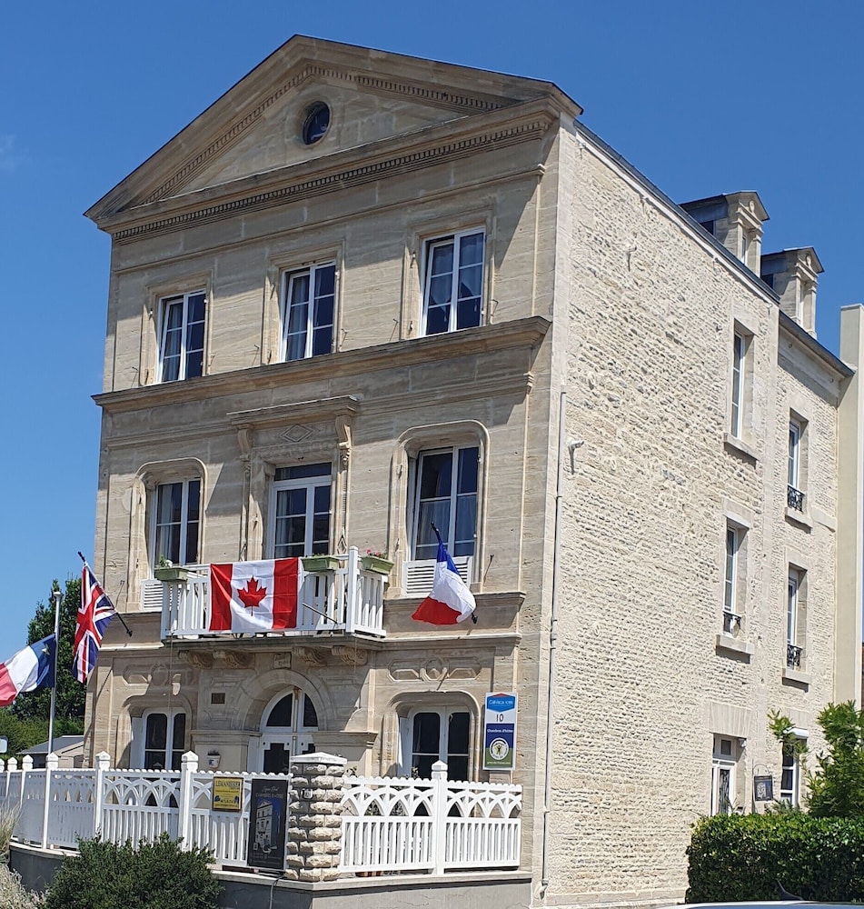 Joyeux Reveil in Courseulles-Sur-Mer, France