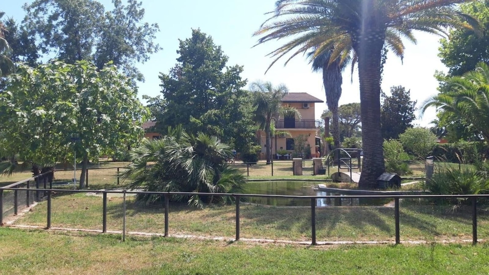 Hotel Villa dei Butteri — hotel in Aprilia