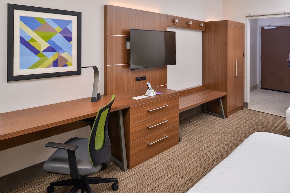 Holiday Inn Express & Suites Van Horn by IHG - photo 6