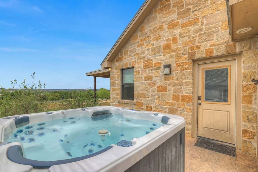 West End Lodge Resort Style Pool - photo 33