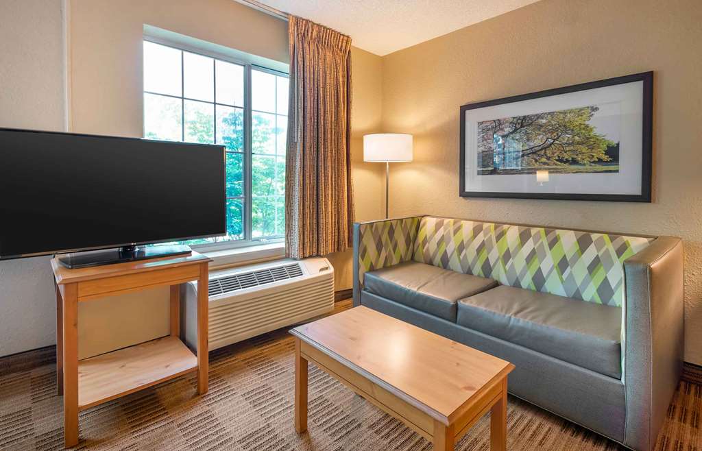 Extended Stay America Suites Newark Woodbridge - photo 36
