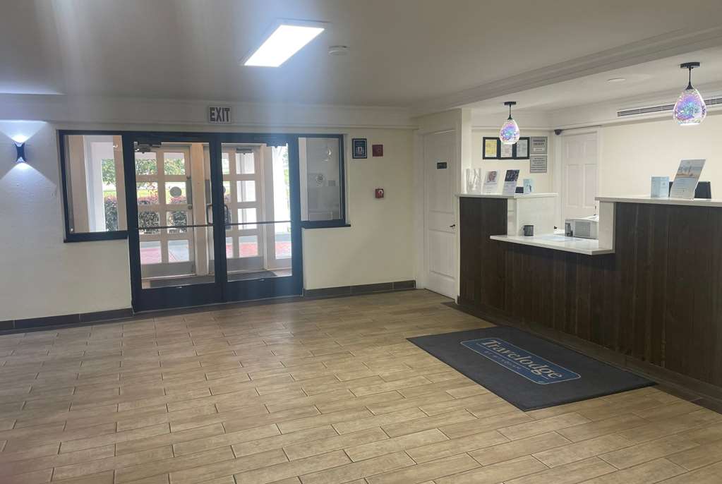 Travelodge by Wyndham Tuscaloosa - photo 5