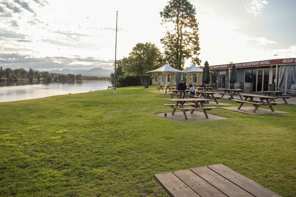 Moruya Waterfront Hotel Motel — hotel in Moruya