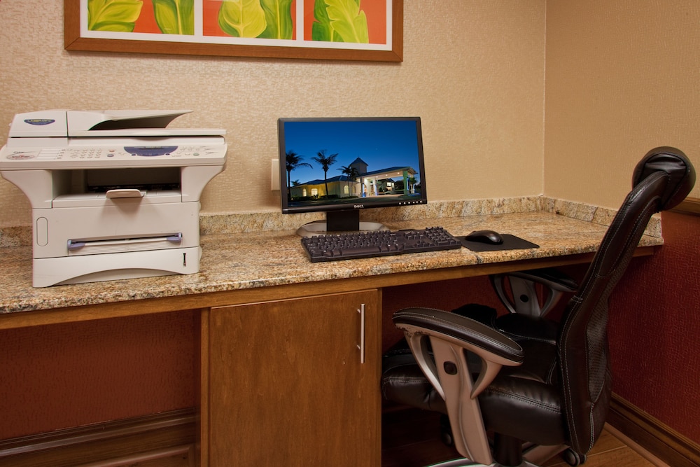 Holiday Inn Express North Palm Beach Oceanview by IHG - photo 57