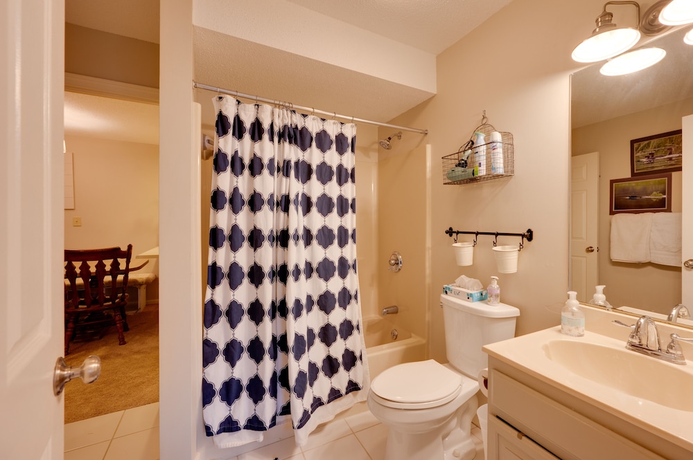 Lincoln Condo 2 Mi to Loon Mountain Resort - photo 17