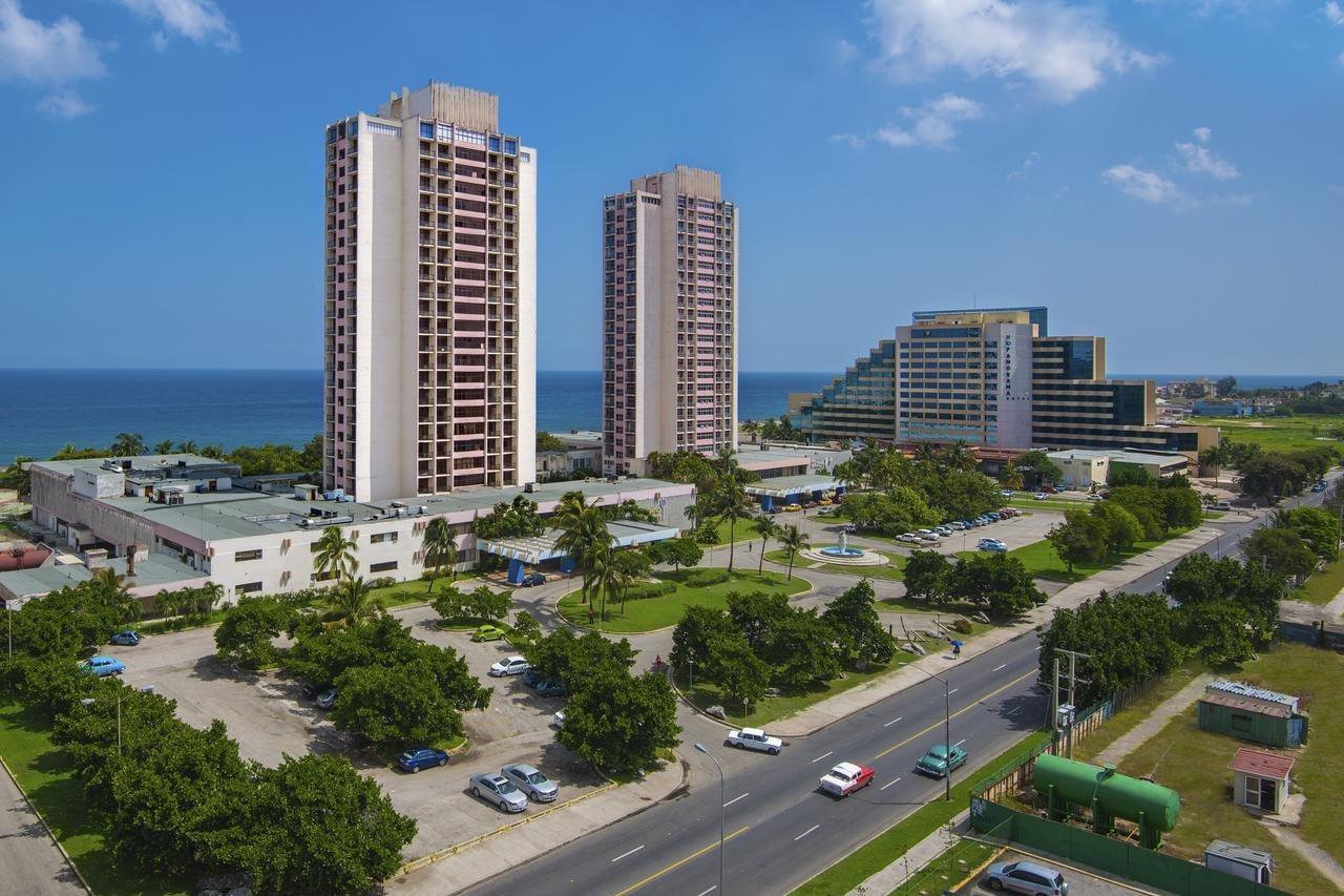 Gran Caribe Neptuno Tritón in Havana, Cuba