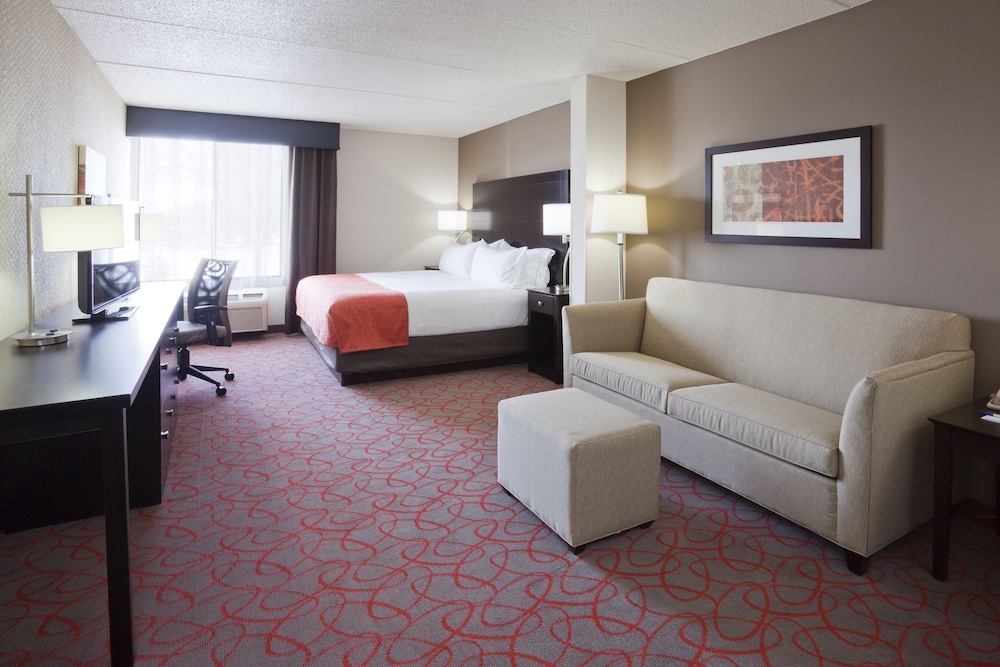 Holiday Inn Express & Suites Bloomington MPLS Arpt Area W by IHG - photo 6