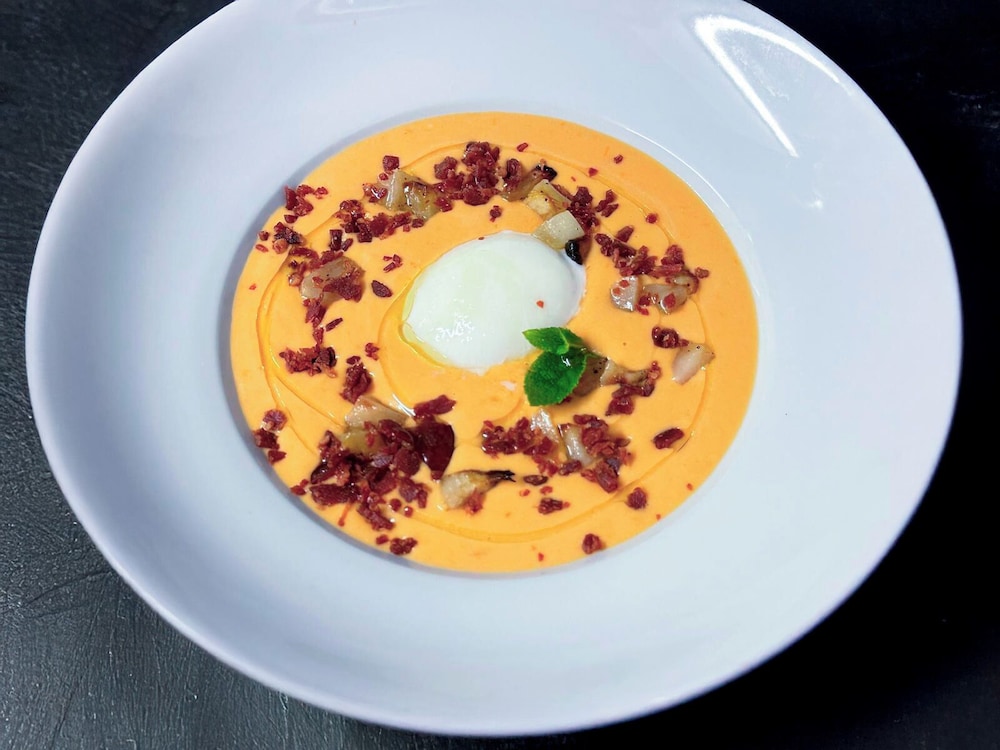 מזון ומשקאות