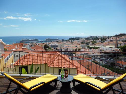 Luxury Apartment Living Funchal — 4-Star Luxury Hotel in Funchal, Portugal