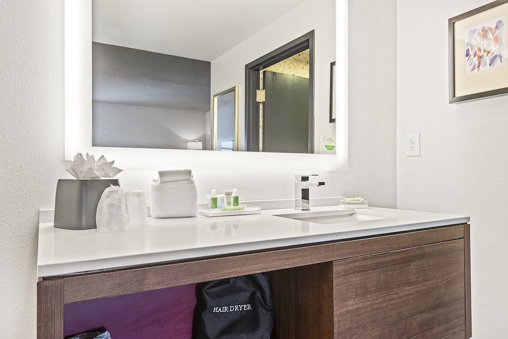 Holiday Inn St. Petersburg West by IHG - photo 34