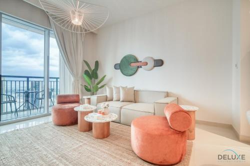 Classic 1BR at Harbour Views Tower 1 by Deluxe Holiday Homes — 4-Star Luxury Hotel in Dubai, United Arab Emirates