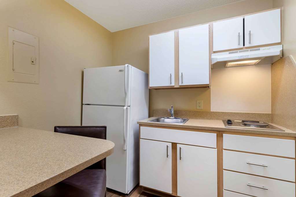 Extended Stay America Select Suites Denver Cherry Creek - photo 8