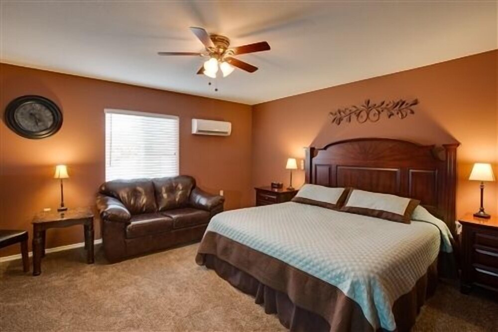 Dream Manor Inn - photo 3